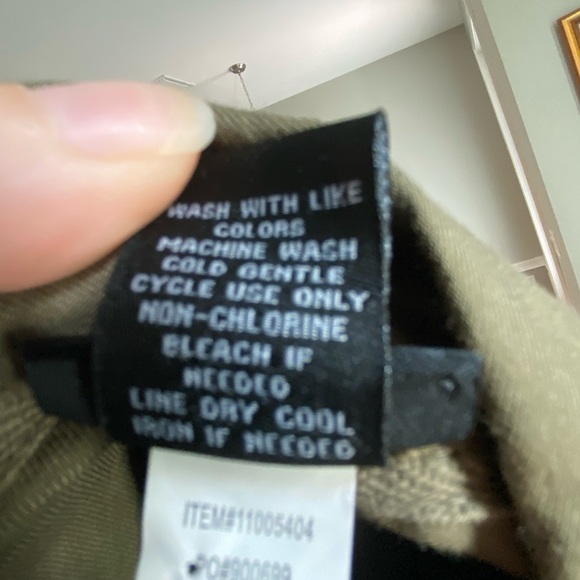 Torrid button down - Picture 5 of 8